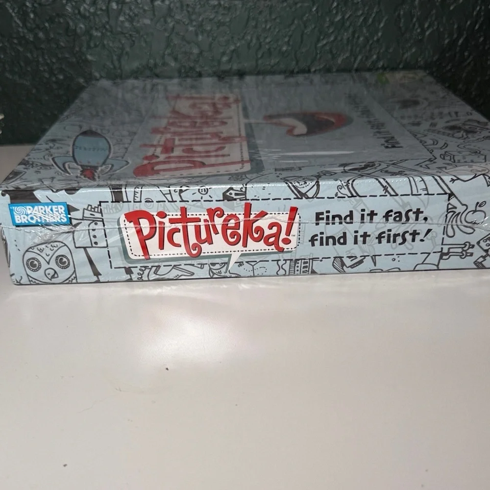 NEW! Pictureka Board Game by Parker Brothers